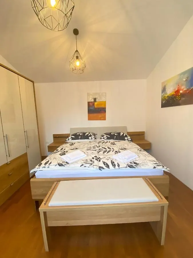 Semesterbostad Villa Family Medulin